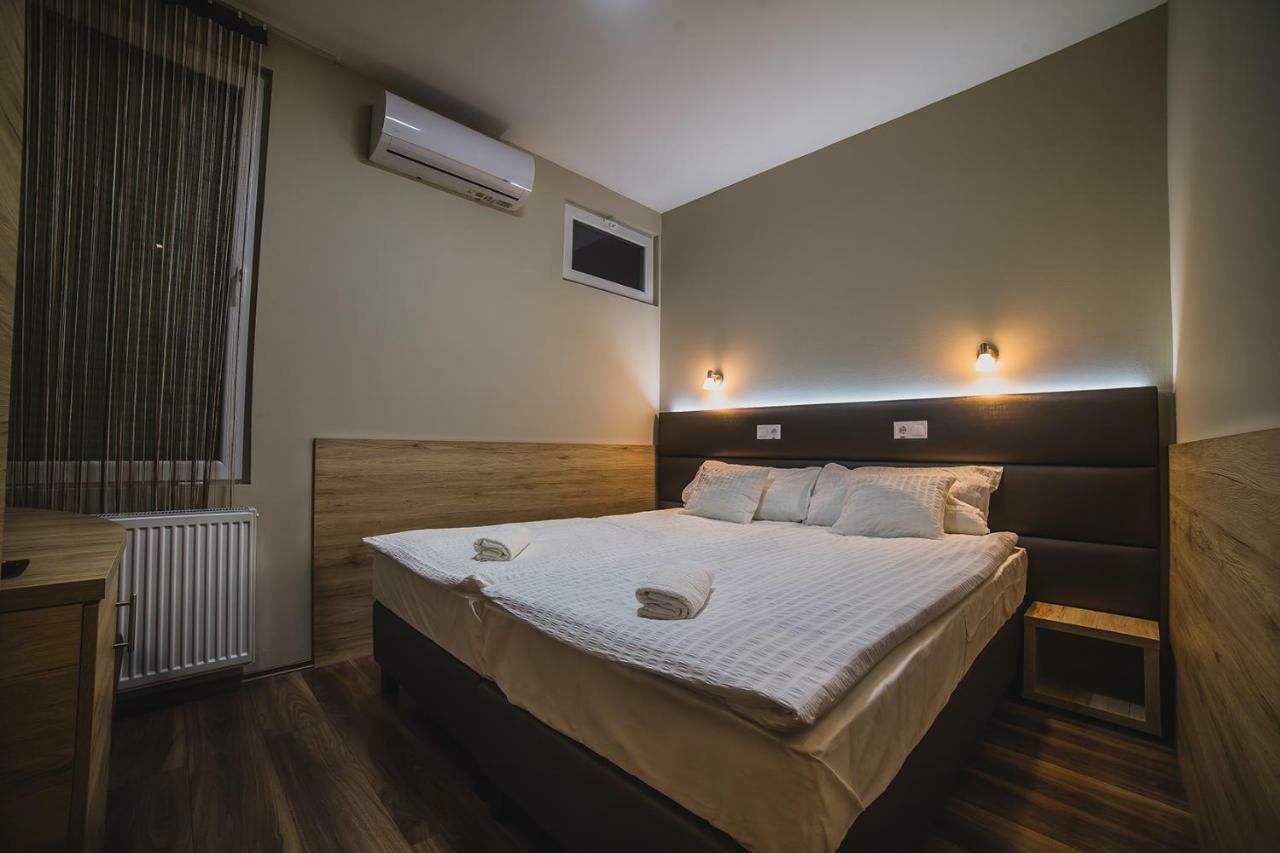 Sztar Motel Etterem Balassagyarmat 外观 照片